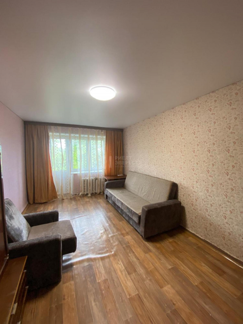 Продажа комнаты Металлургов ул., 46а