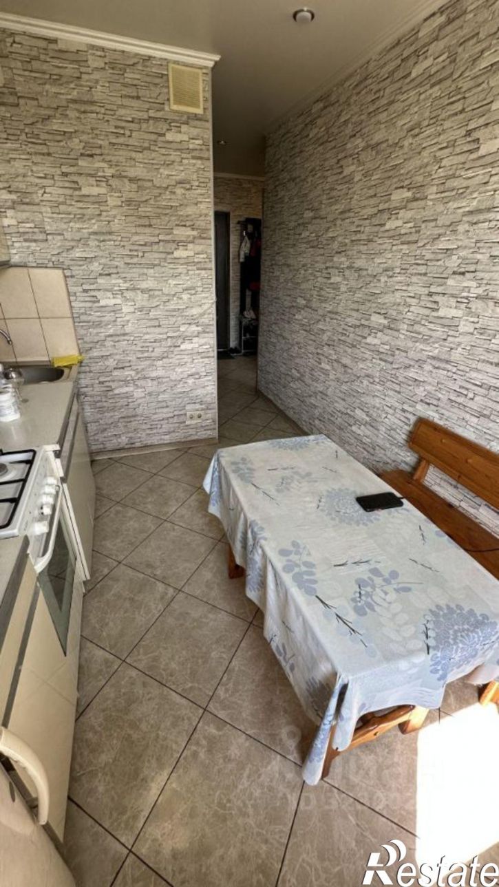 2-комн квартира улица Максима Горького, 11,  д. 11