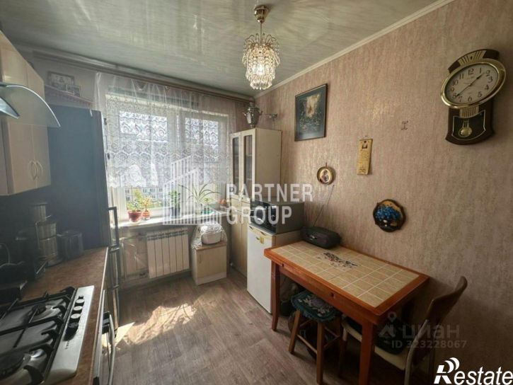 2-комн квартира улица Братьев Жабровых, 9,  д. 9