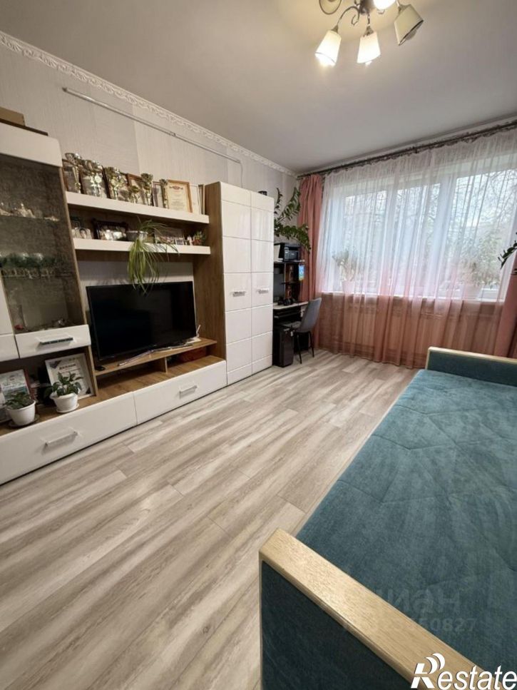 2-комн квартира Арсенальная улица, 3,  д. 3