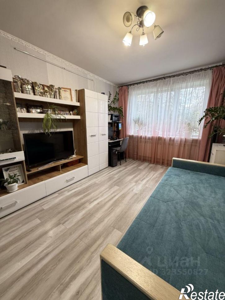 2-комн квартира Арсенальная улица, 3,  д. 3