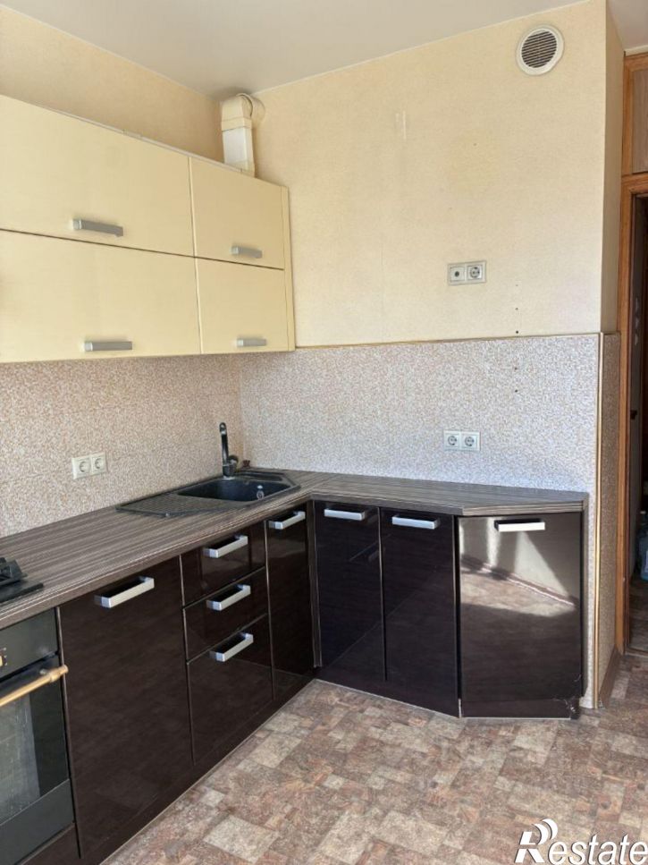 2-комн квартира улица Демонстрации, 8,  д. 8