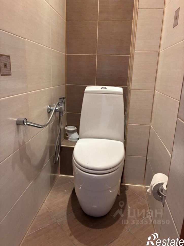 2-комн квартира улица Демонстрации, 8,  д. 8