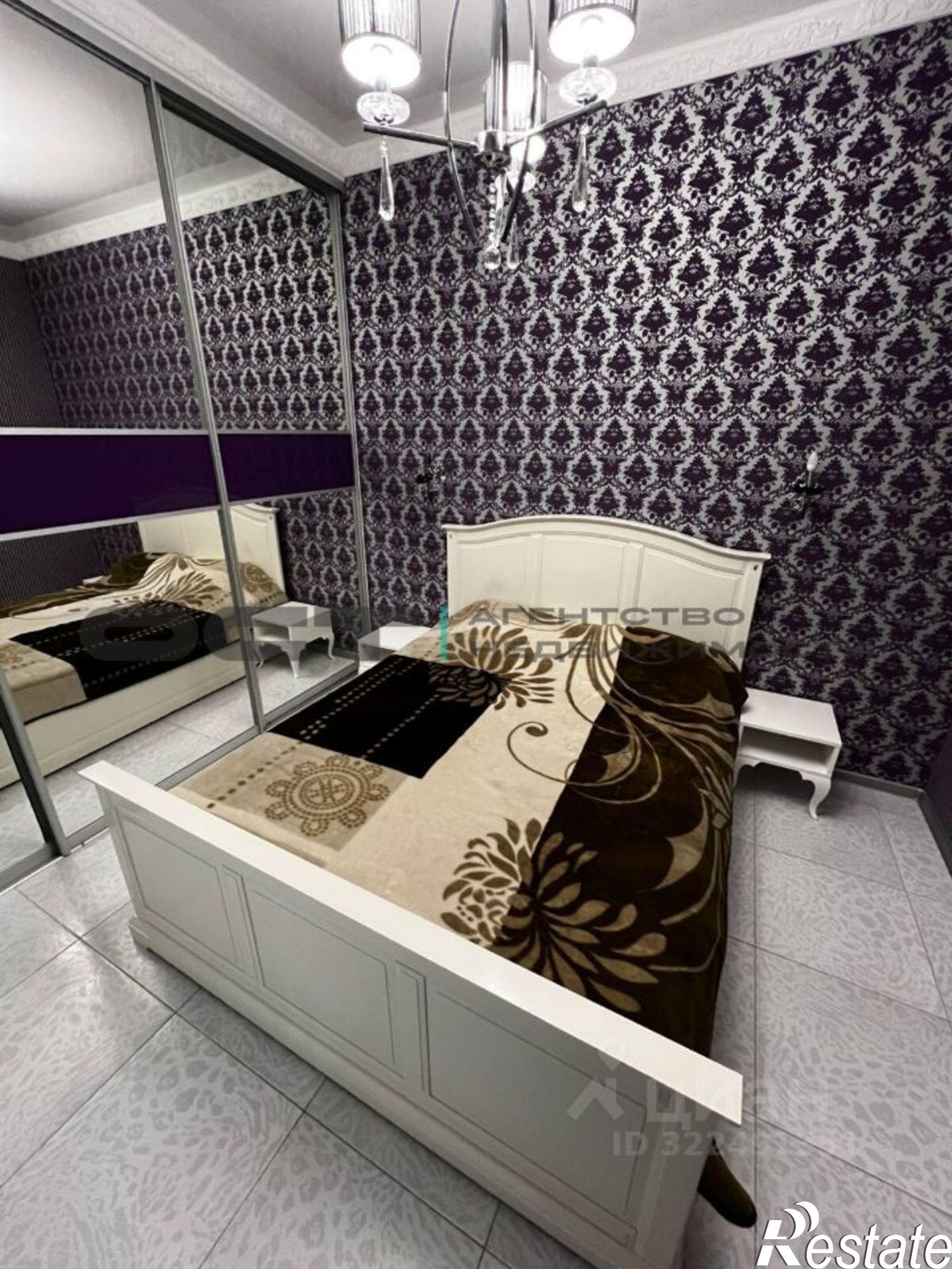 Купить квартиру за 15 000 000 рублей на ул Демонстрации, 141