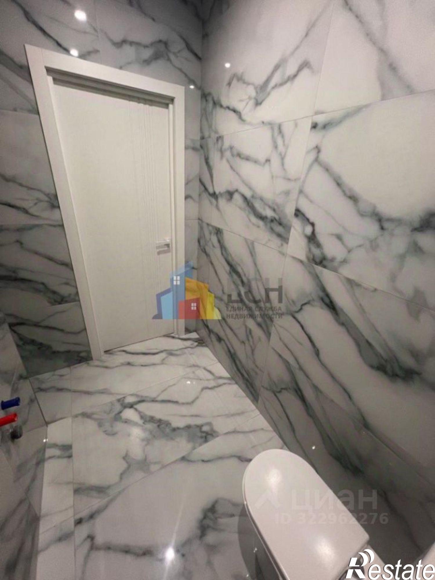 Купить квартиру за 10 700 000 рублей на ул Седова, 26 2