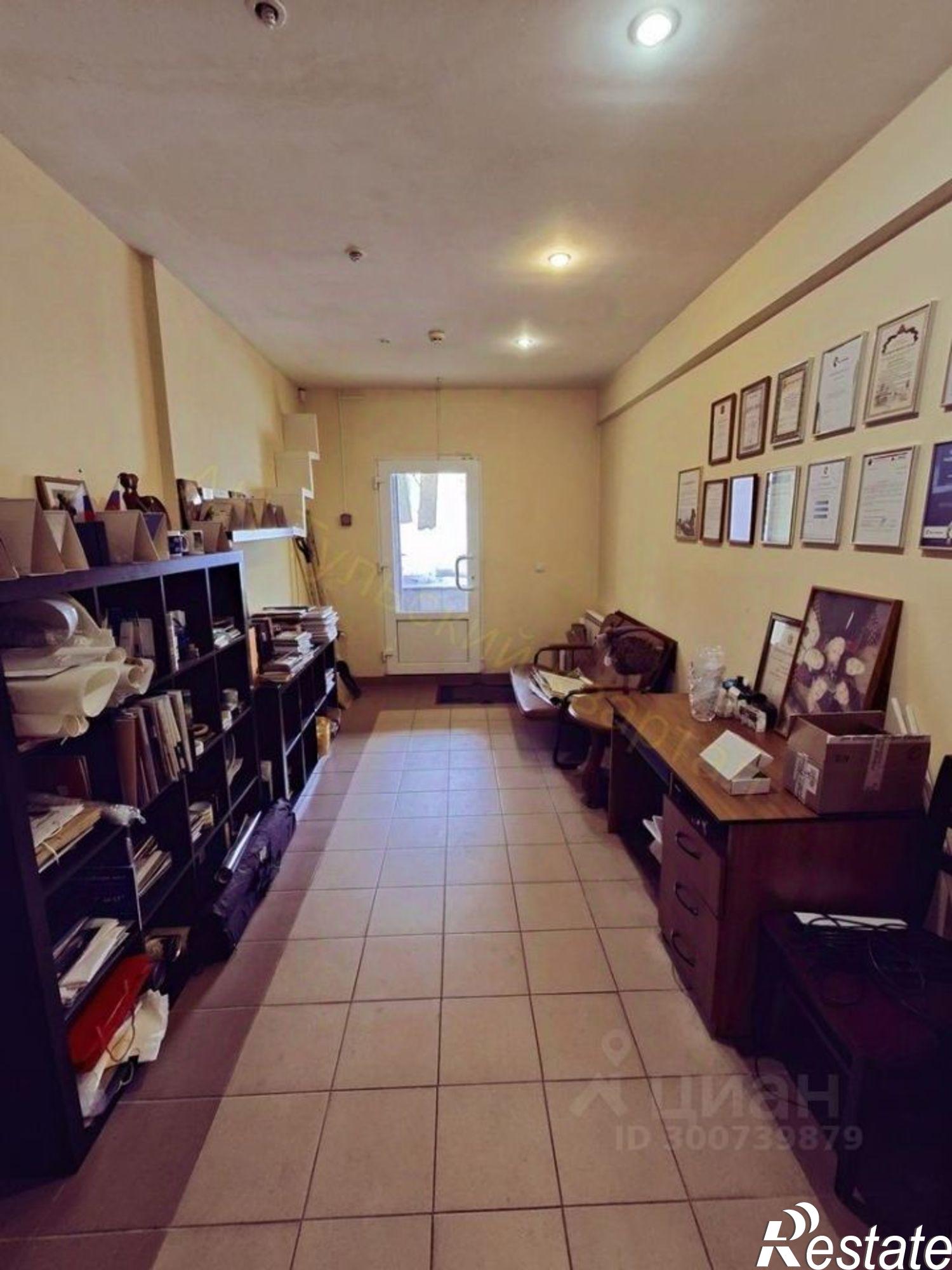 Купить помещение свободного назначения за 5 990 000 рублей на 1-й Южный проезд, 8