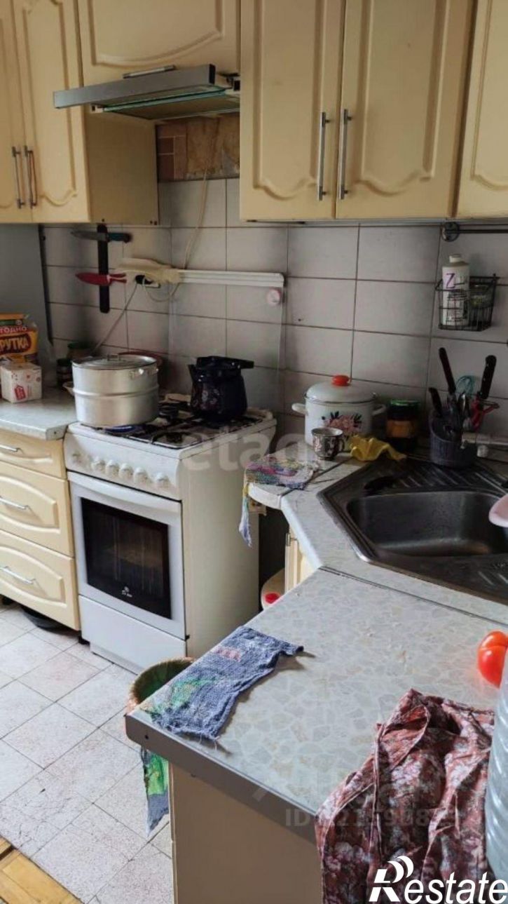 3-комн квартира ул Серебровская, 16Б,  д. 16Б