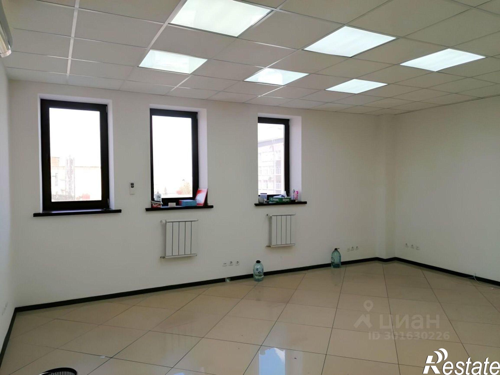 Сдать офис, помещение под офис за 37 400 рублей на проспект Ленина, 50Г к1