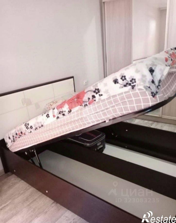 3-комн квартира улица Галкина, 23,  д. 23