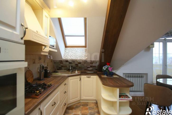 3-комн квартира улица Галкина, 254 к1,  д. 254 к1