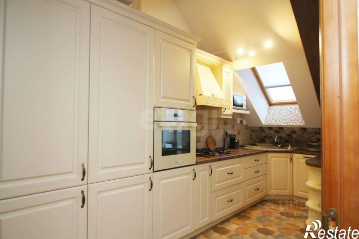 3-комн квартира улица Галкина, 254 к1,  д. 254 к1