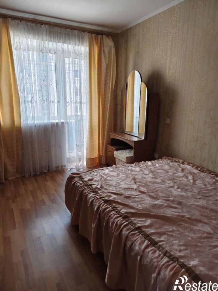 4-комн квартира Гоголевская улица, 69,  д. 69