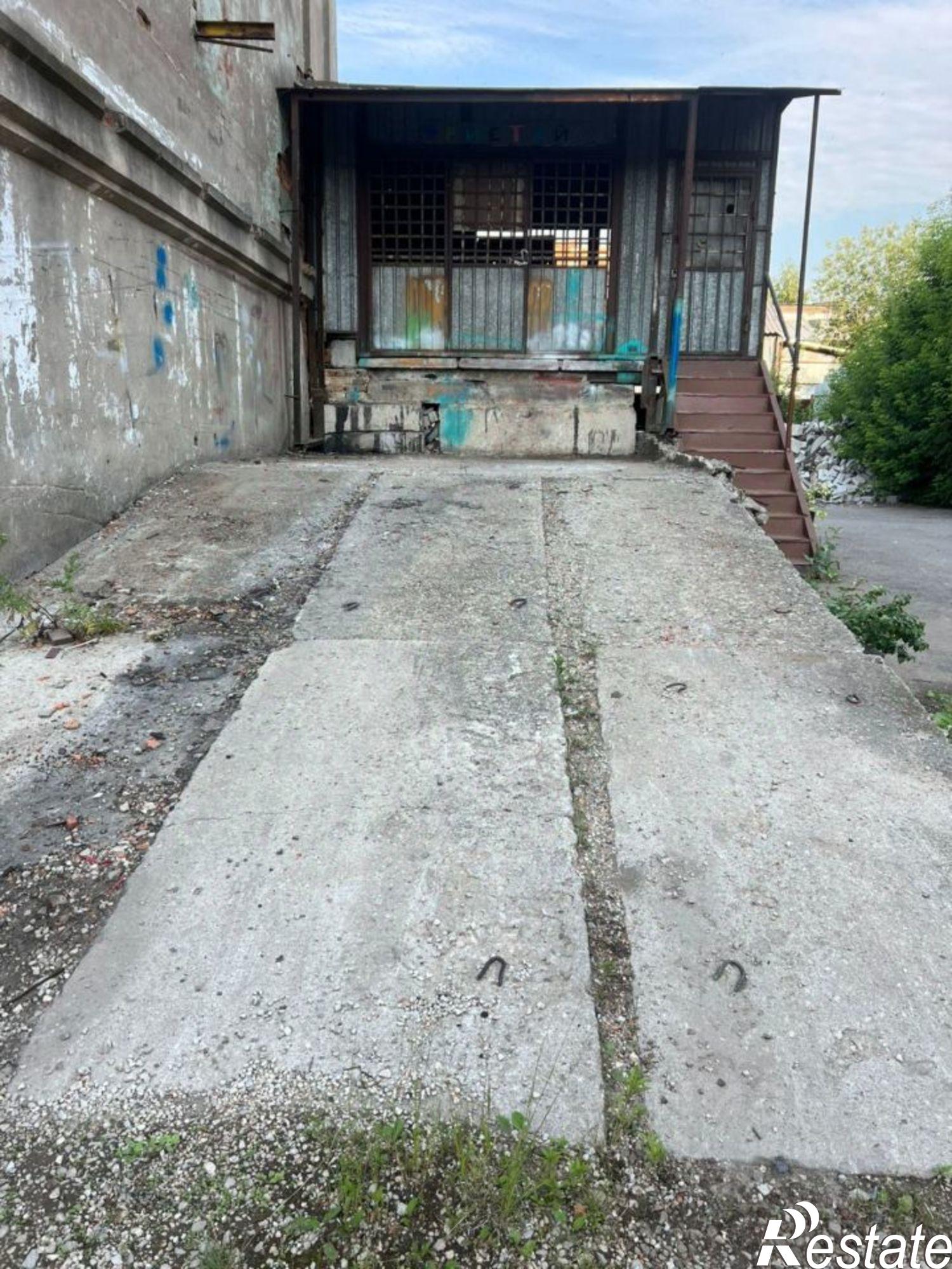 Сдать складское помещение за 44 000 рублей на улица Герцена, 24