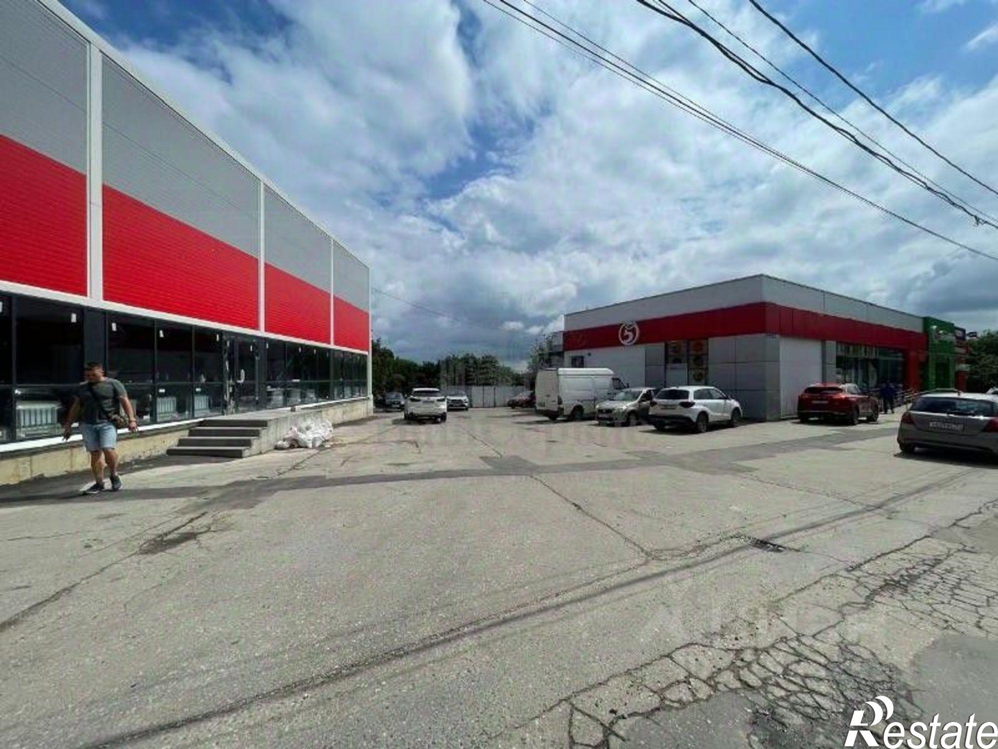 Сдать торговое помещение за 310 000 рублей на Большая улица, 6А/1