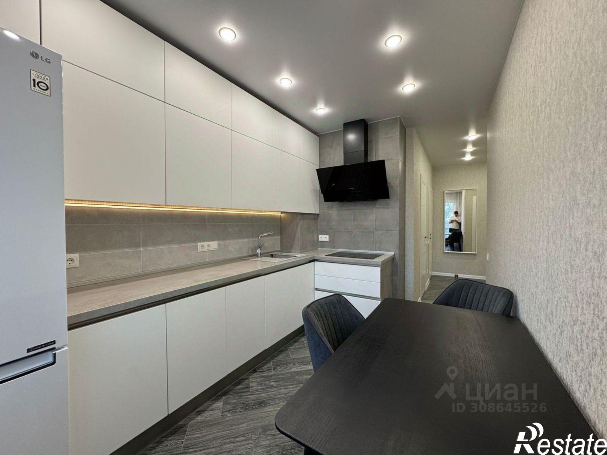 Купить квартиру за 7 600 000 рублей на улица Михеева, 19