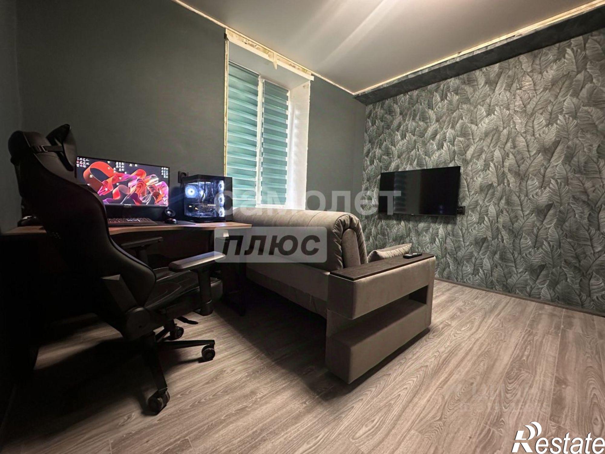 Купить квартиру за 4 150 000 рублей на улица Металлургов, 21/4