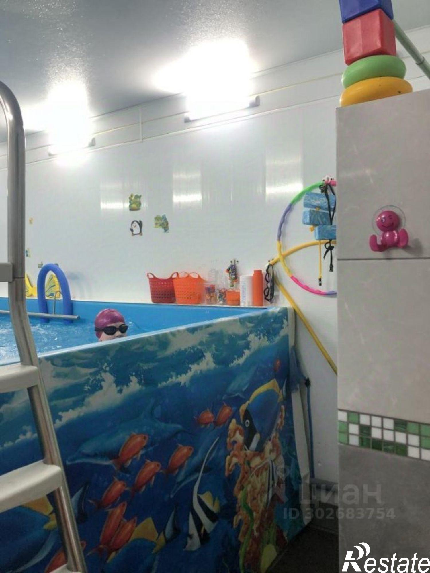 Купить помещение свободного назначения за 25 000 200 рублей на улица Металлургов, 108