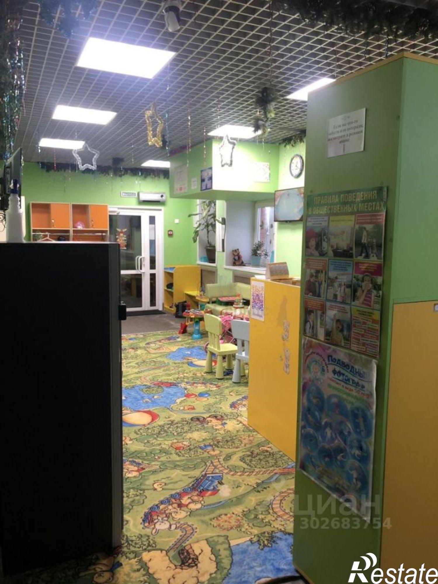 Купить помещение свободного назначения за 25 000 200 рублей на улица Металлургов, 108