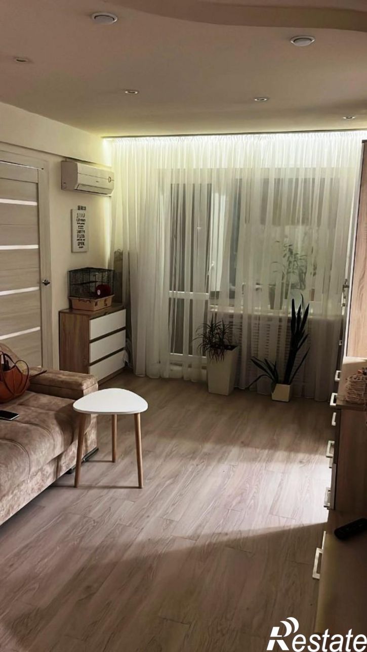 2-комн квартира Кутузова ул., 86