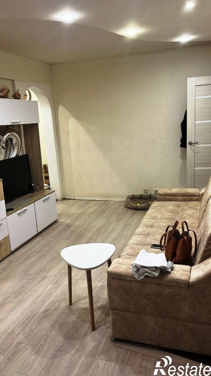 2-комн квартира Кутузова ул., 86