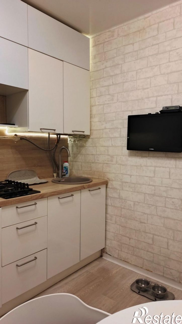 2-комн квартира Кутузова ул., 86