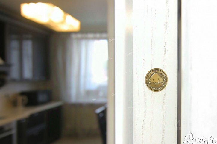 3-комн квартира улица Макаренко, 9Б,  д. 9Б