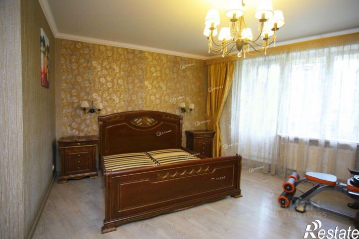 3-комн квартира улица Макаренко, 9Б,  д. 9Б