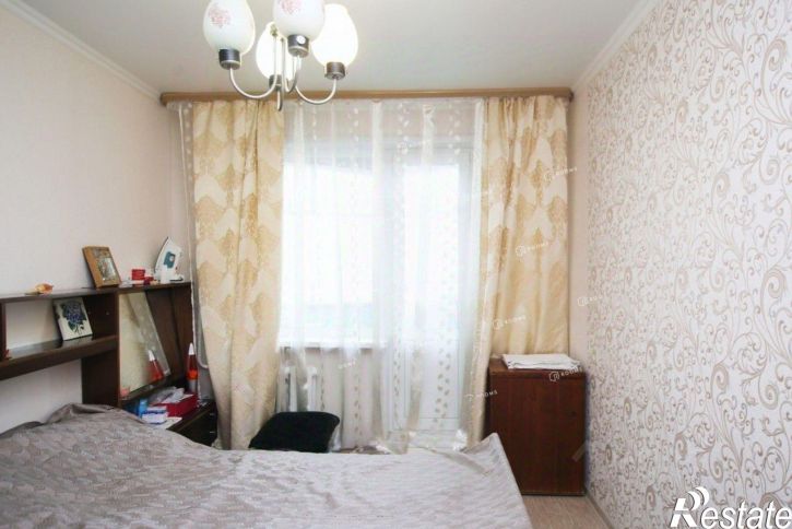 2-комн квартира улица Братьев Жабровых, 3,  д. 3