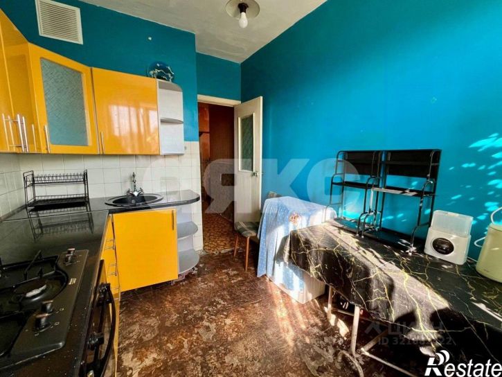 2-комн квартира улица Максима Горького, 27,  д. 27