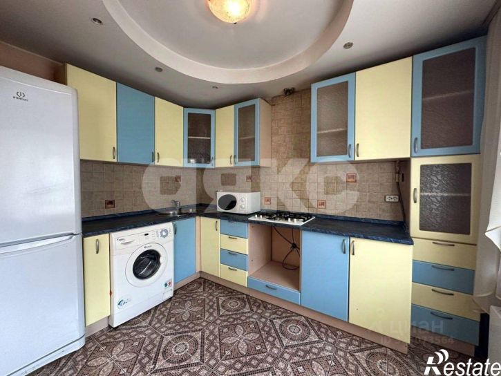 3-комн квартира улица Марата, 35В,  д. 35В