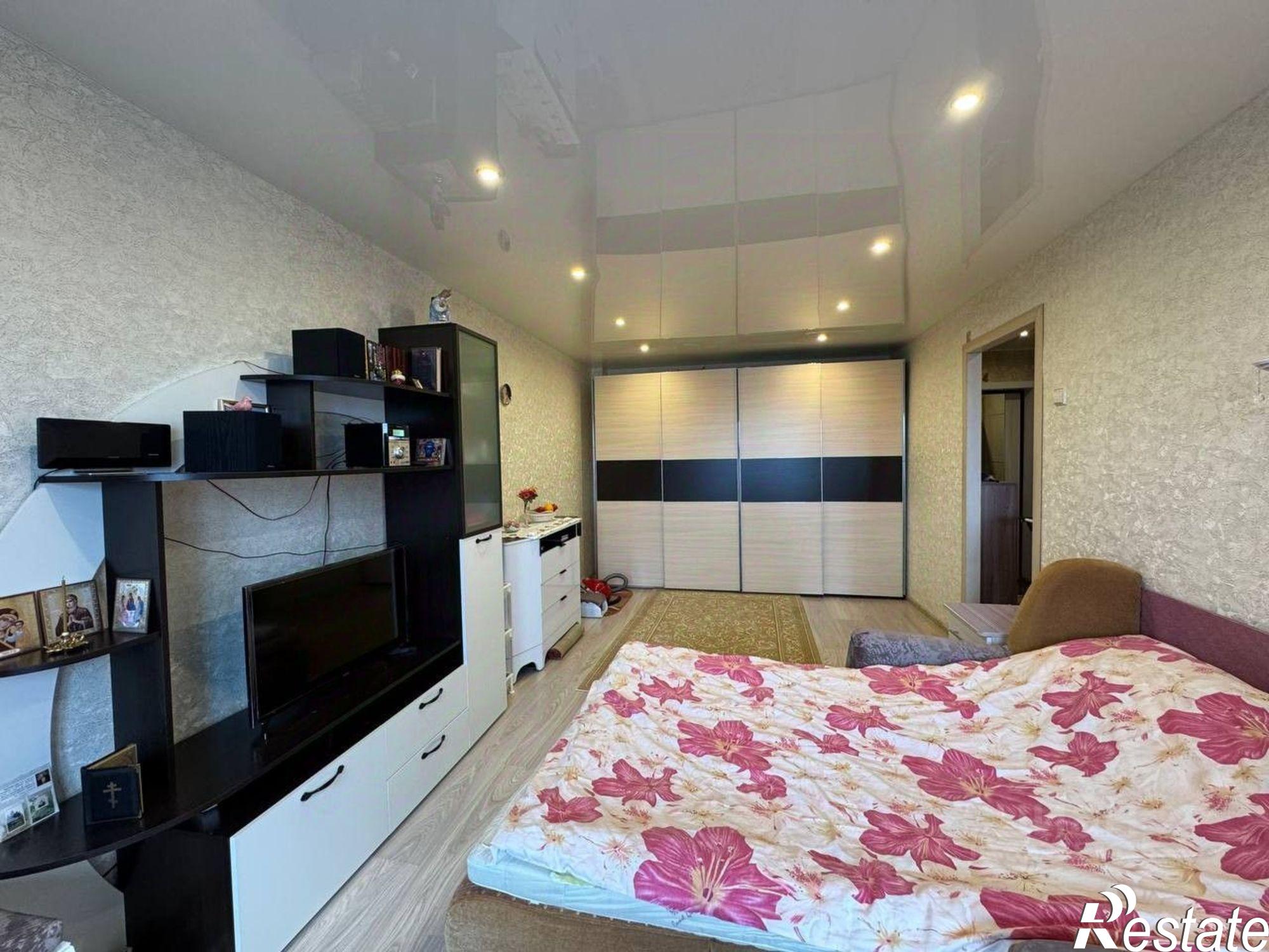 Купить квартиру за 4 190 000 рублей на ул Ложевая, 132