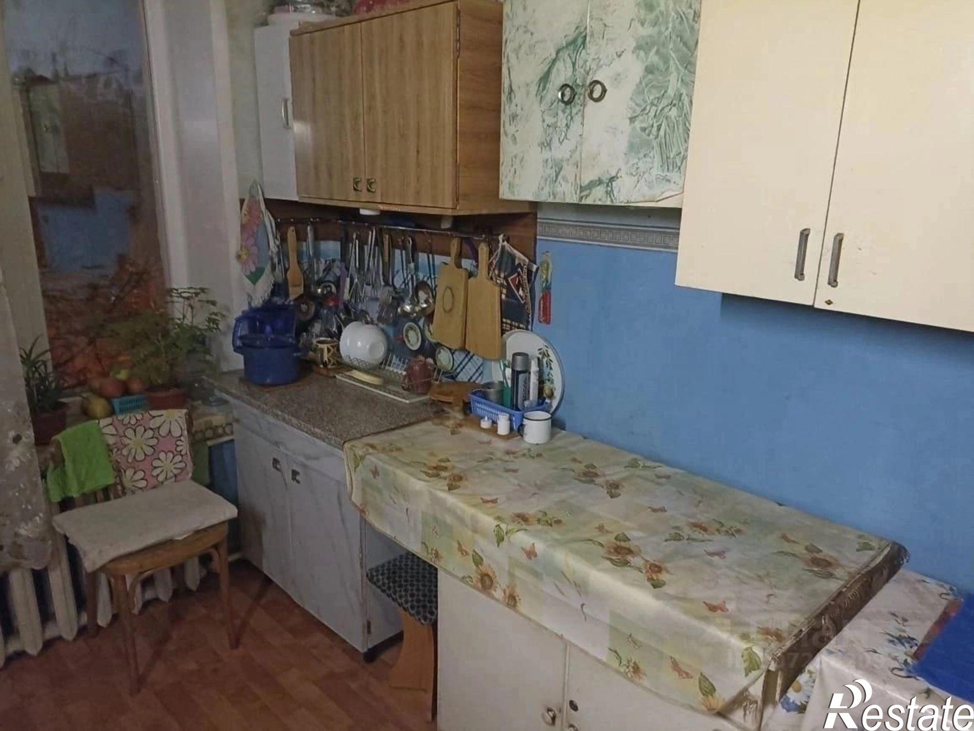 Сдать комнату за 14 000 рублей на Октябрьская улица, 38 к4