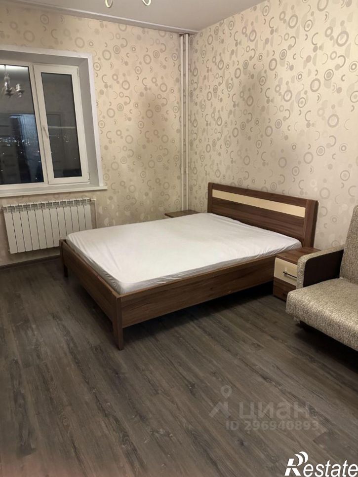 1-комн квартира улица Хворостухина, 15,  д. 15