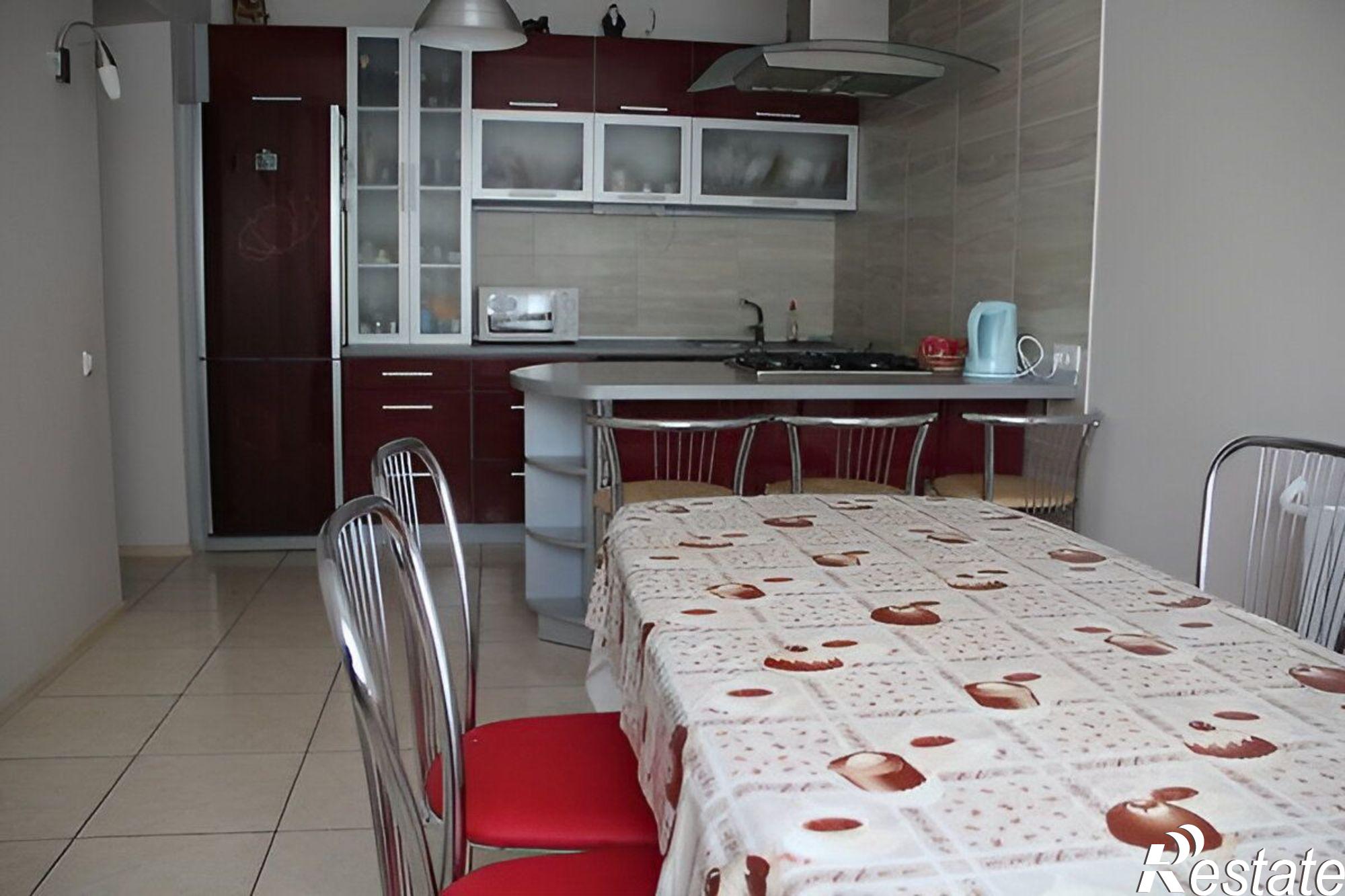 Сдать дачу, дом, коттедж за 386 250 рублей на Серебровская улица, 59