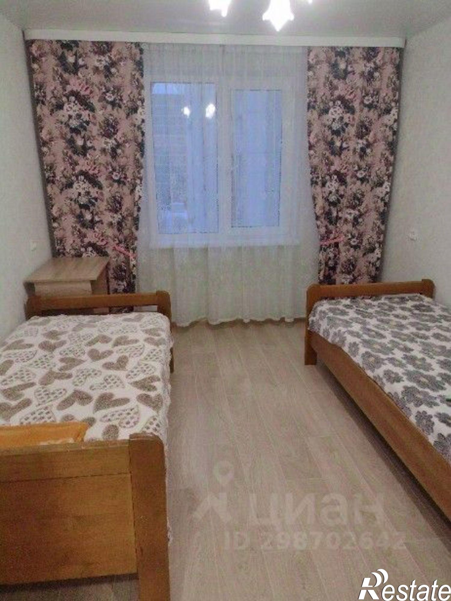 Сдать квартиру за 27 000 рублей на улица Лейтейзена, 8