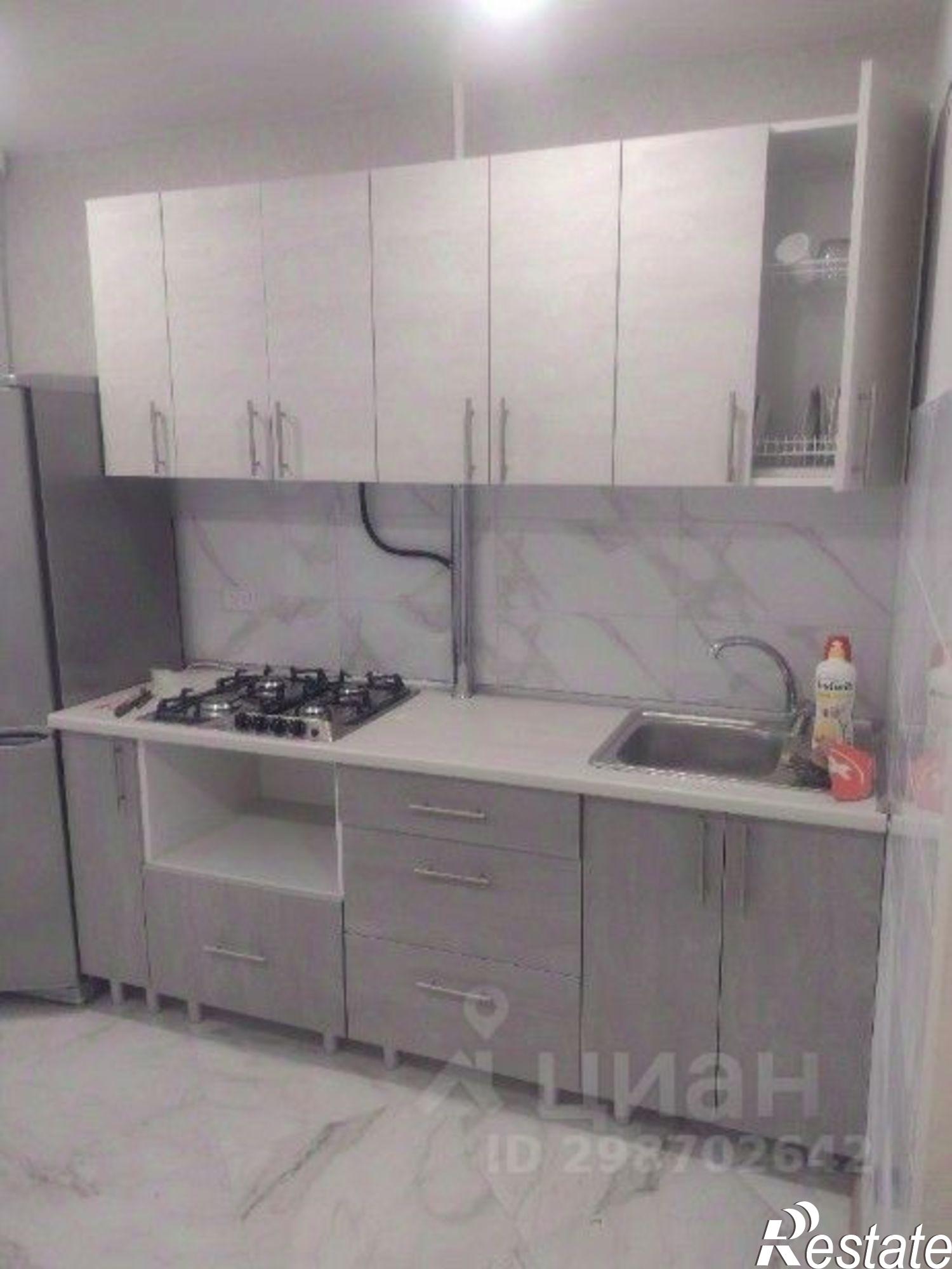 Сдать квартиру за 27 000 рублей на улица Лейтейзена, 8