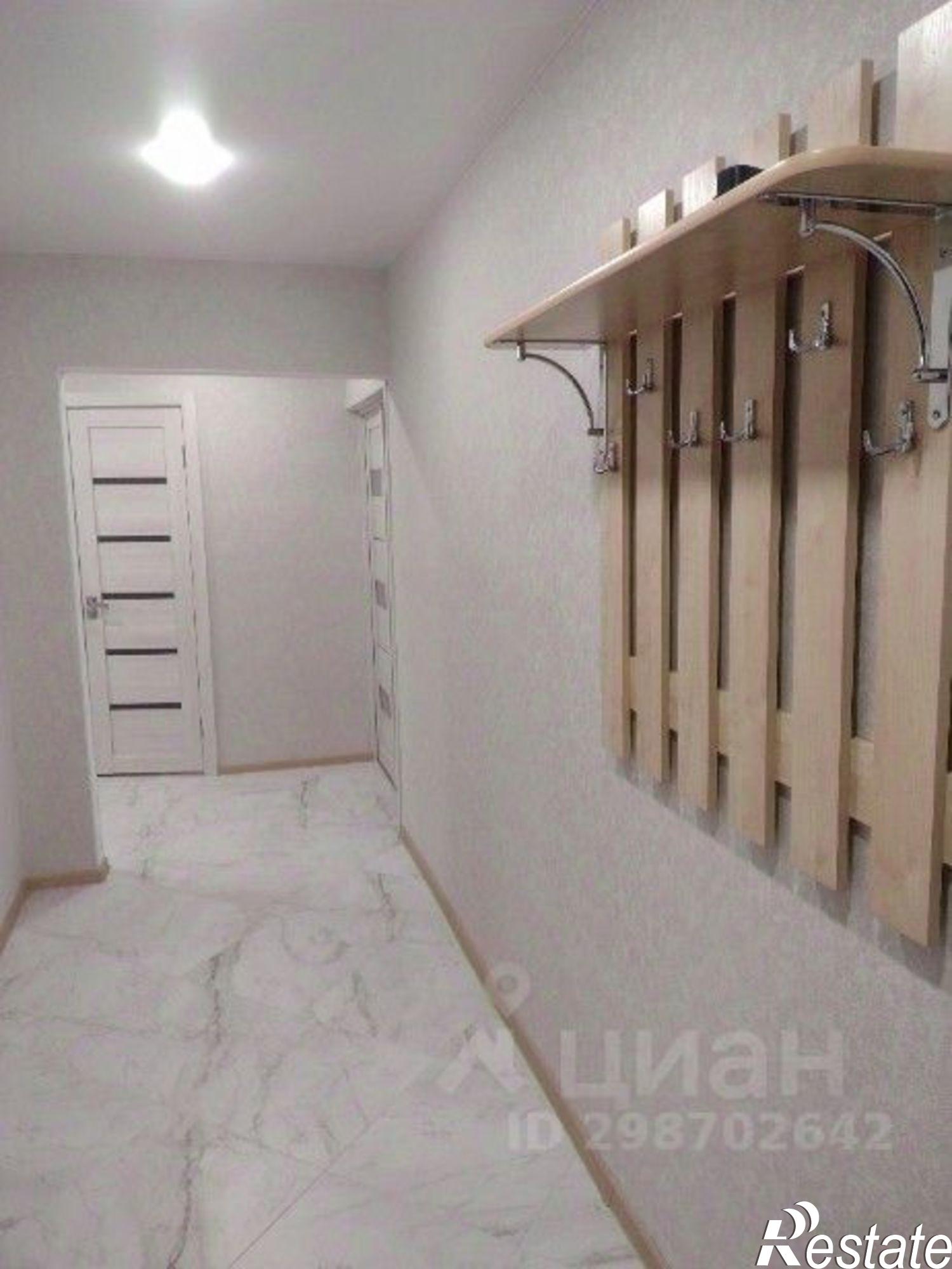 Сдать квартиру за 27 000 рублей на улица Лейтейзена, 8