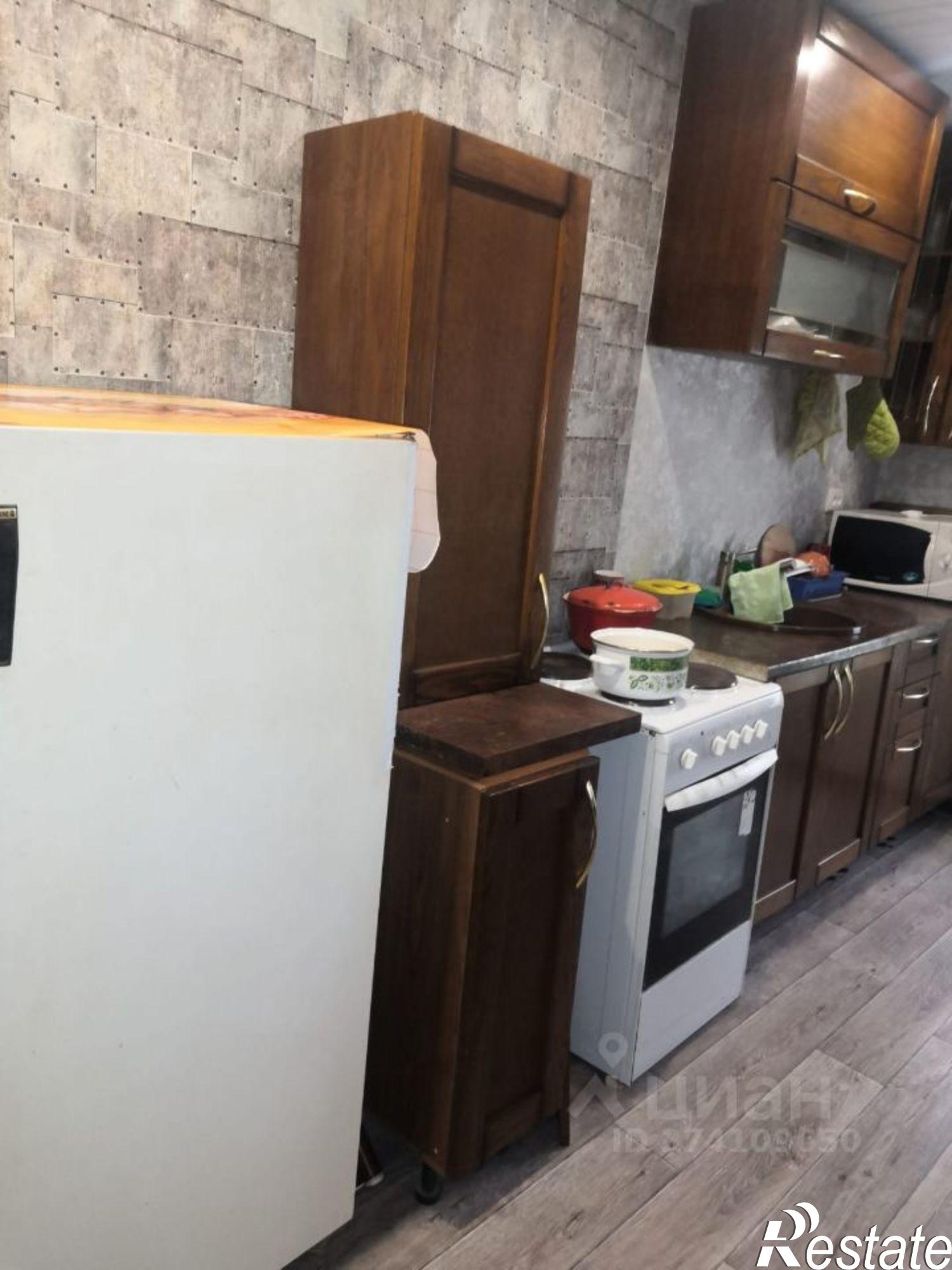 Сдать дачу, дом, коттедж за 233 333 рублей на 5-я Криволученская улица, 26