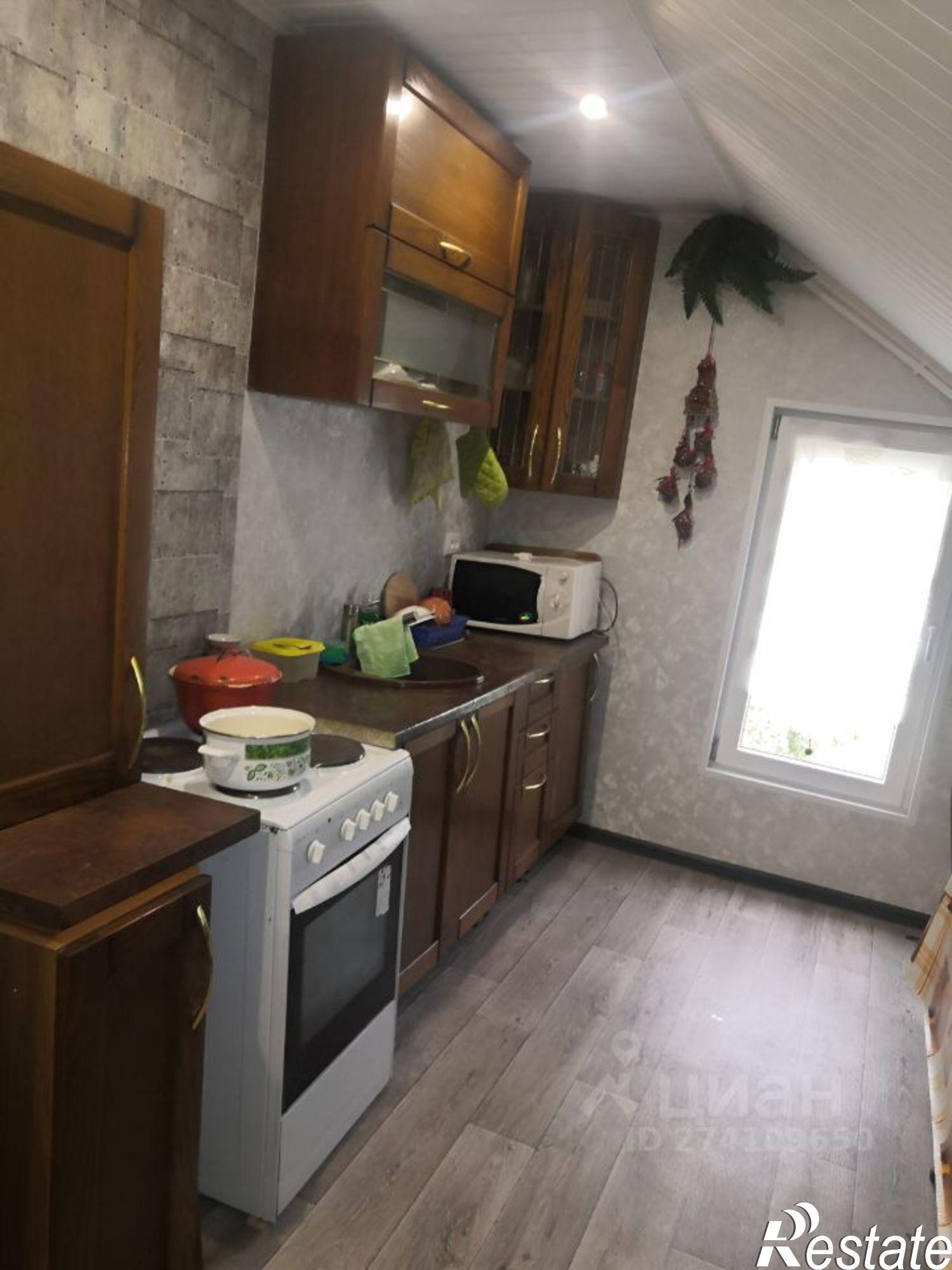 Сдать дачу, дом, коттедж за 233 333 рублей на 5-я Криволученская улица, 26