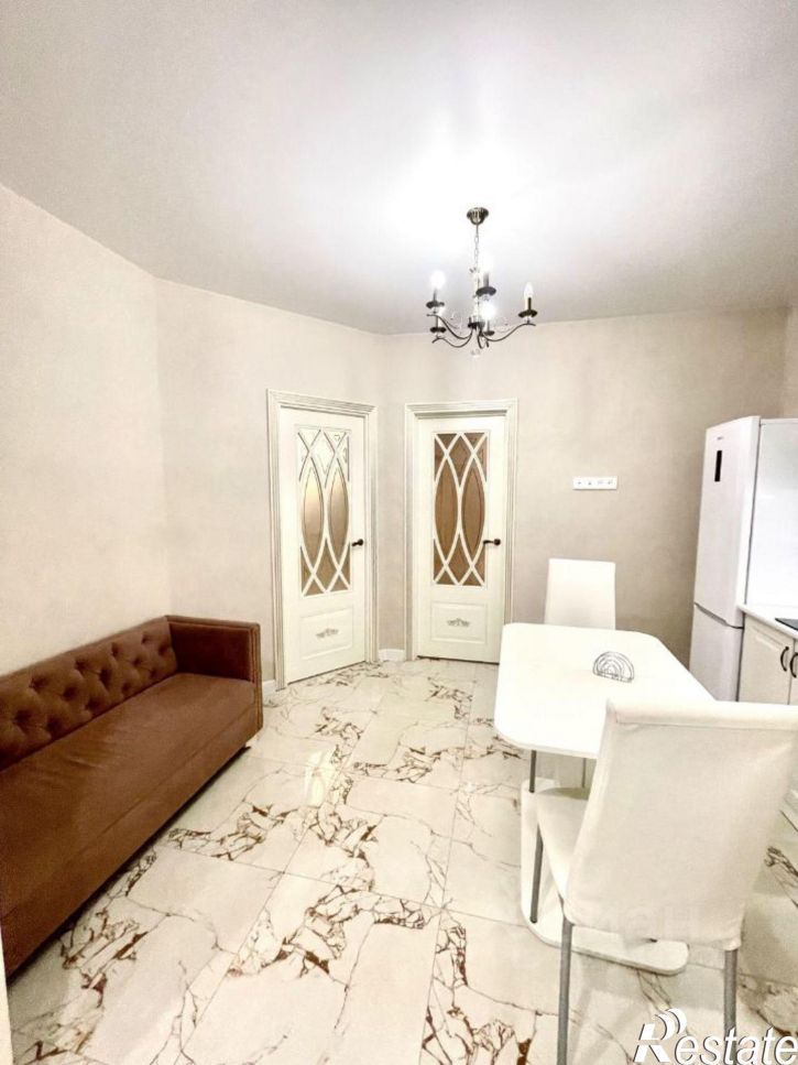 2-комн квартира улица Академика Насоновой, 1Б,  д. 1Б