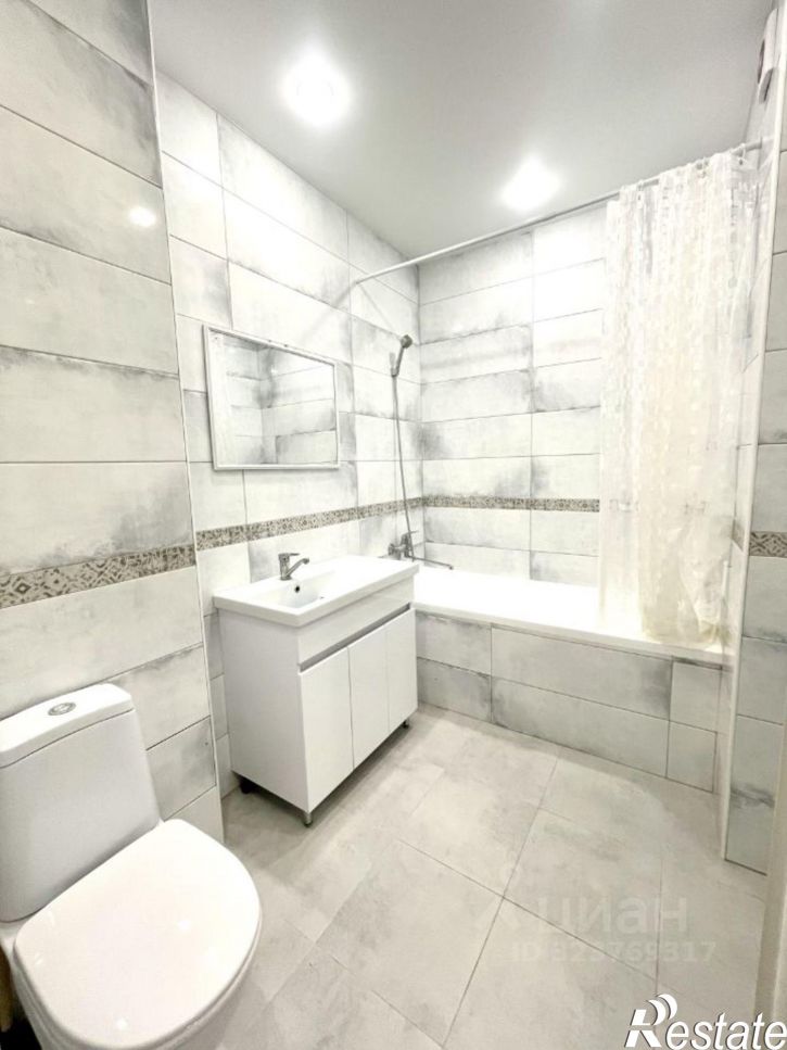 2-комн квартира улица Академика Насоновой, 1Б,  д. 1Б