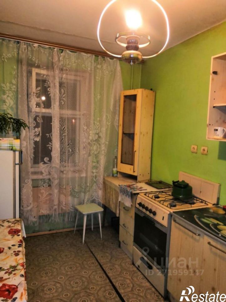 2-комн квартира Ложевая улица, 123,  д. 123