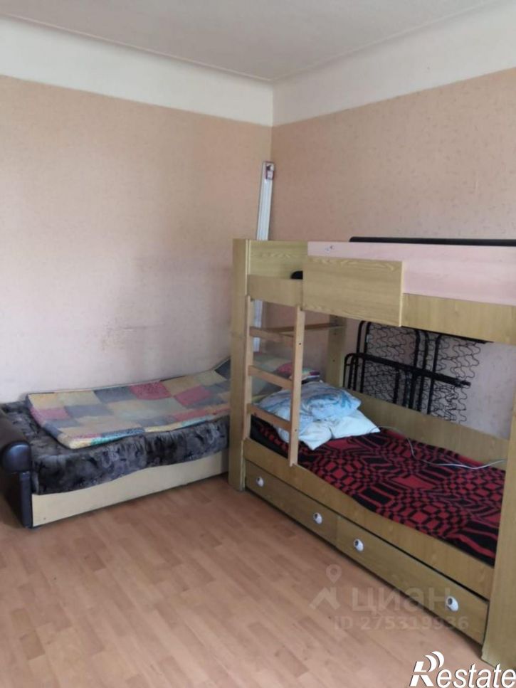 3-комн квартира улица Глинки, 5,  д. 5