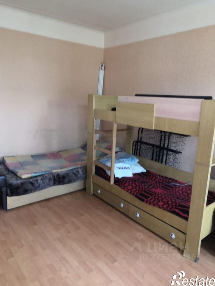 3-комн квартира улица Глинки, 5,  д. 5