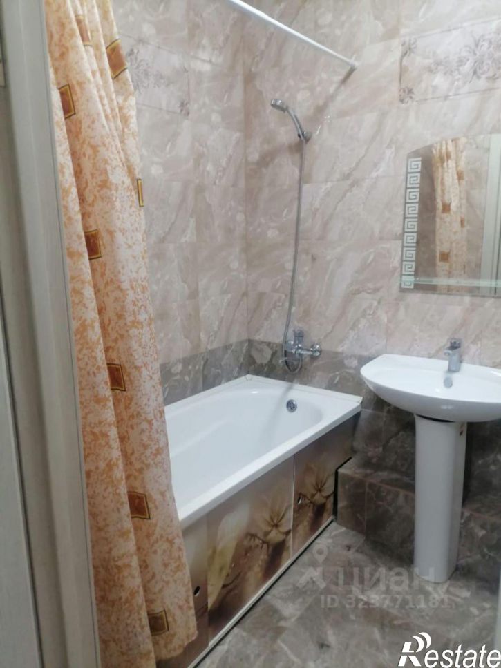 1-комн квартира улица Строителей, 4,  д. 4