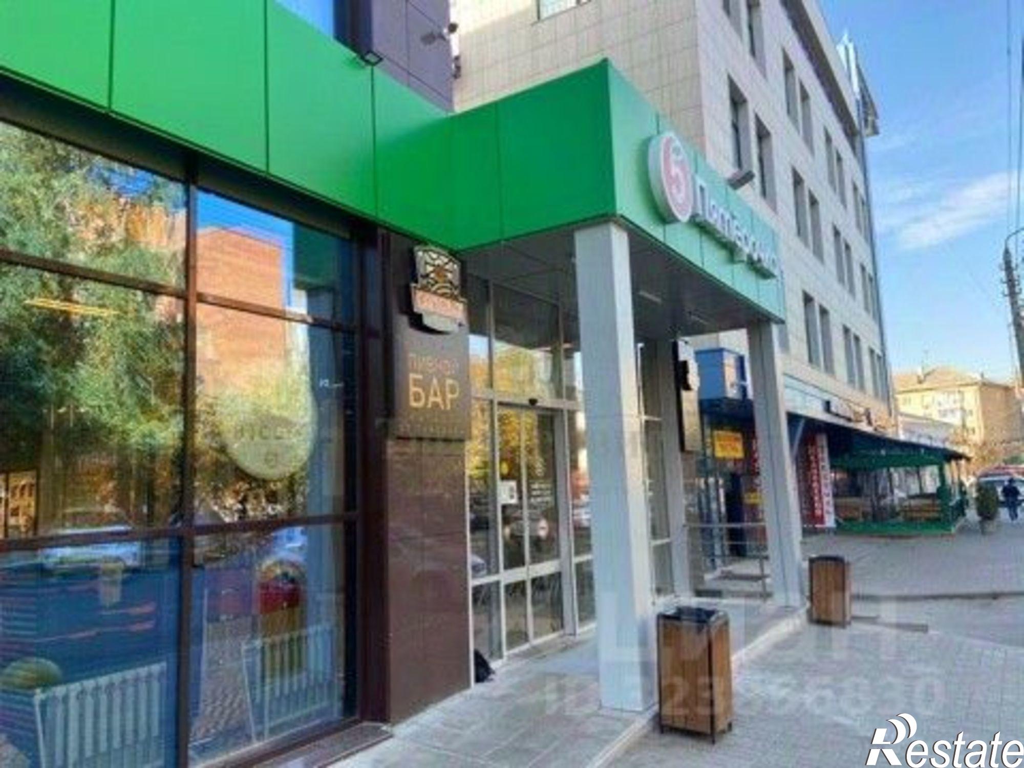 Сдать торговое помещение за 80 006 рублей на улица Клары Цеткин, 6