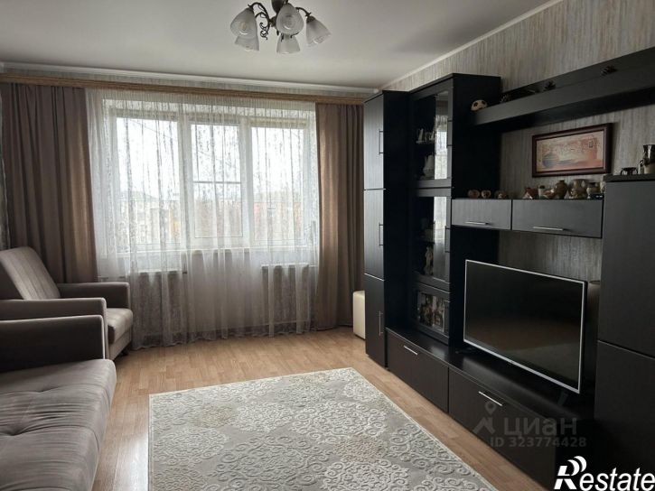 3-комн квартира улица Мезенцева, 44 к1,  д. 44 к1
