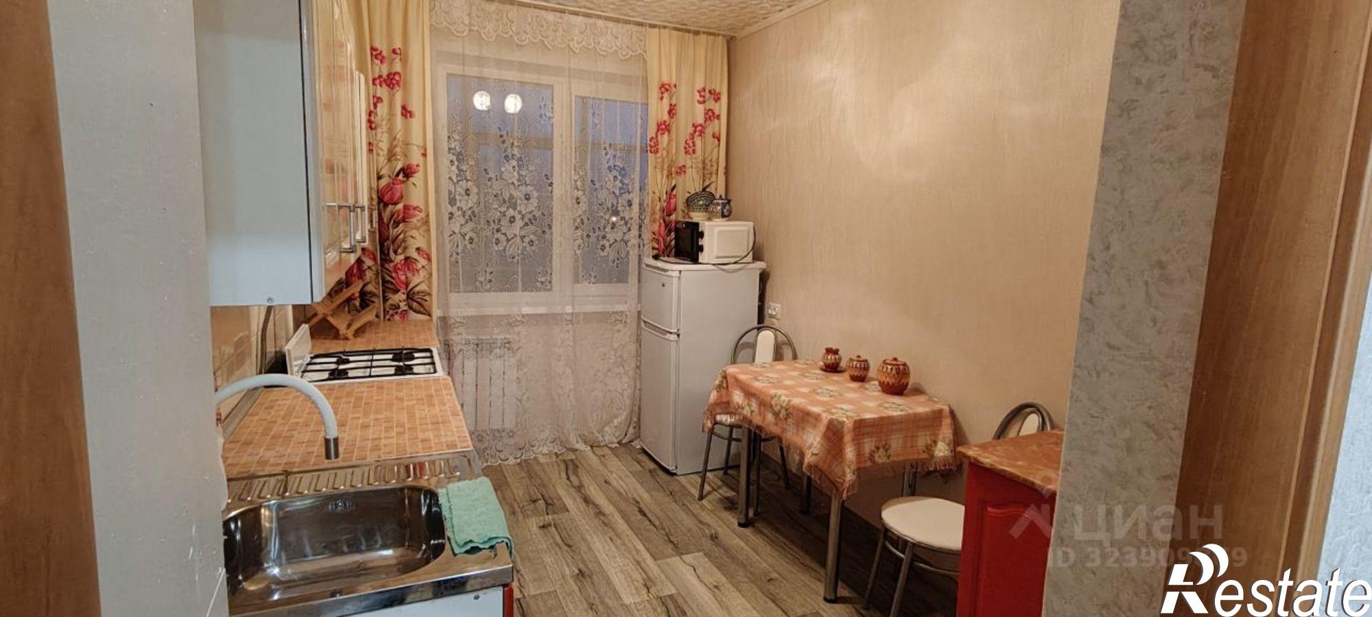 Сдать квартиру за 24 000 рублей на улица Максимовского, 11