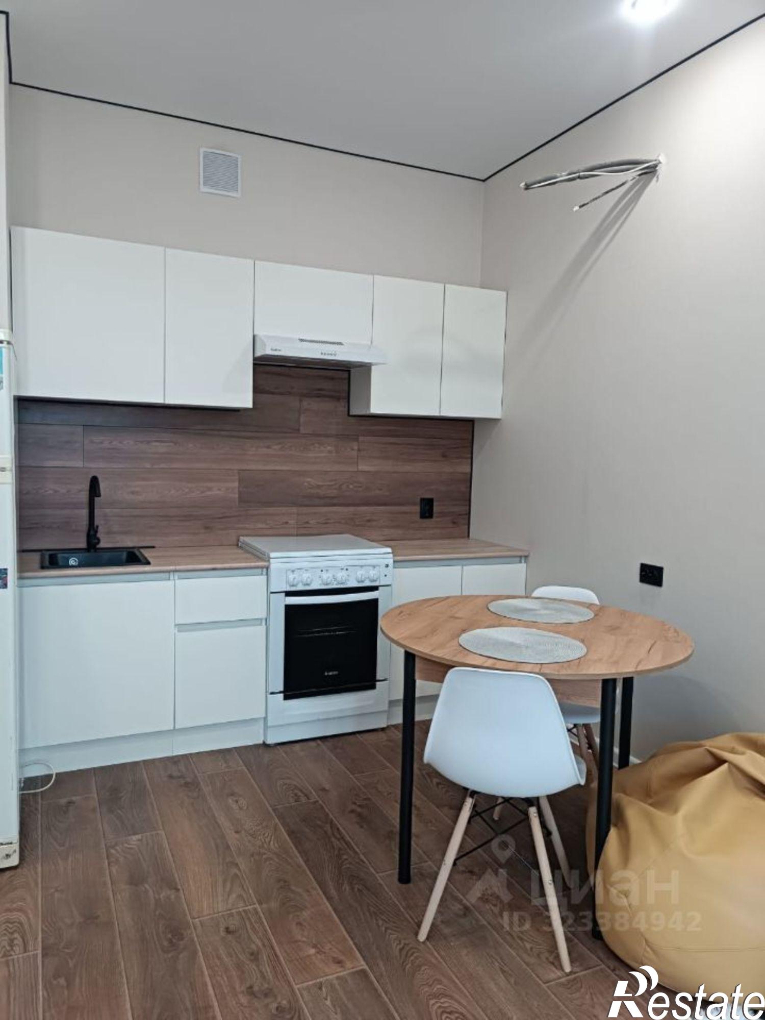 Купить квартиру за 5 000 000 рублей на Большая улица, 12