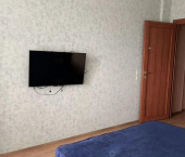 2-комн, 80кв м, этаж 8/10 ул Демонстрации, 27